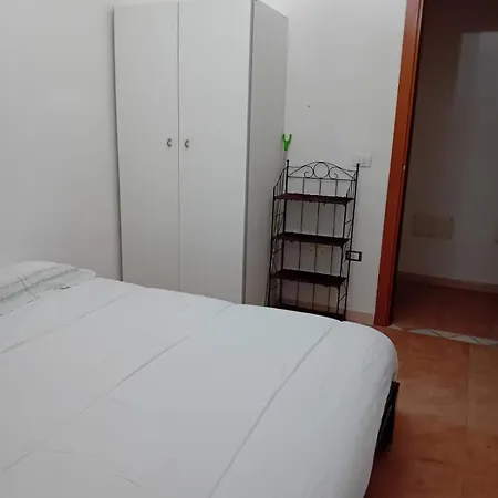 Al Centro Di *